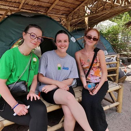 Ganja Gardens Camping Hotell Ban Nua Eksteriør bilde